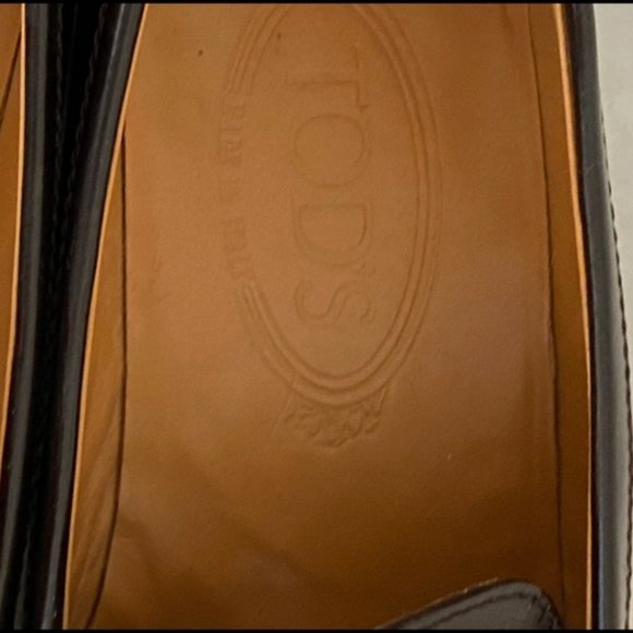 Tod's Iconic Brown Loafers Size 6.5 - Picture 3 of 6